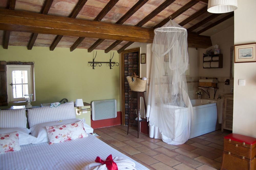 Bergerie Des Suanes Bed & Breakfast Fayence Luaran gambar